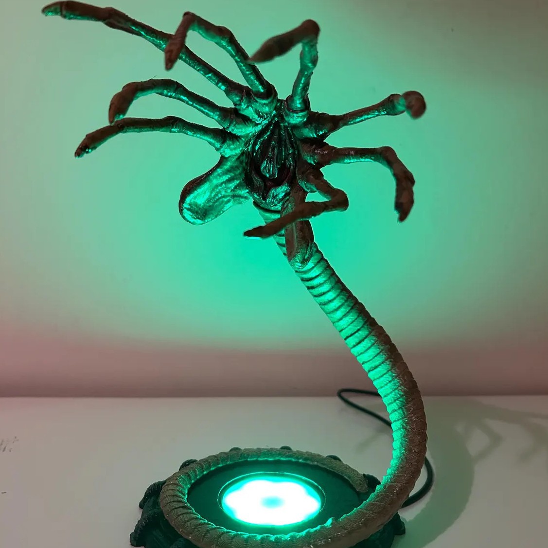 Alien Facehugger Lamp Nightlig - đánh giá và giá Lighting Decoration For Home