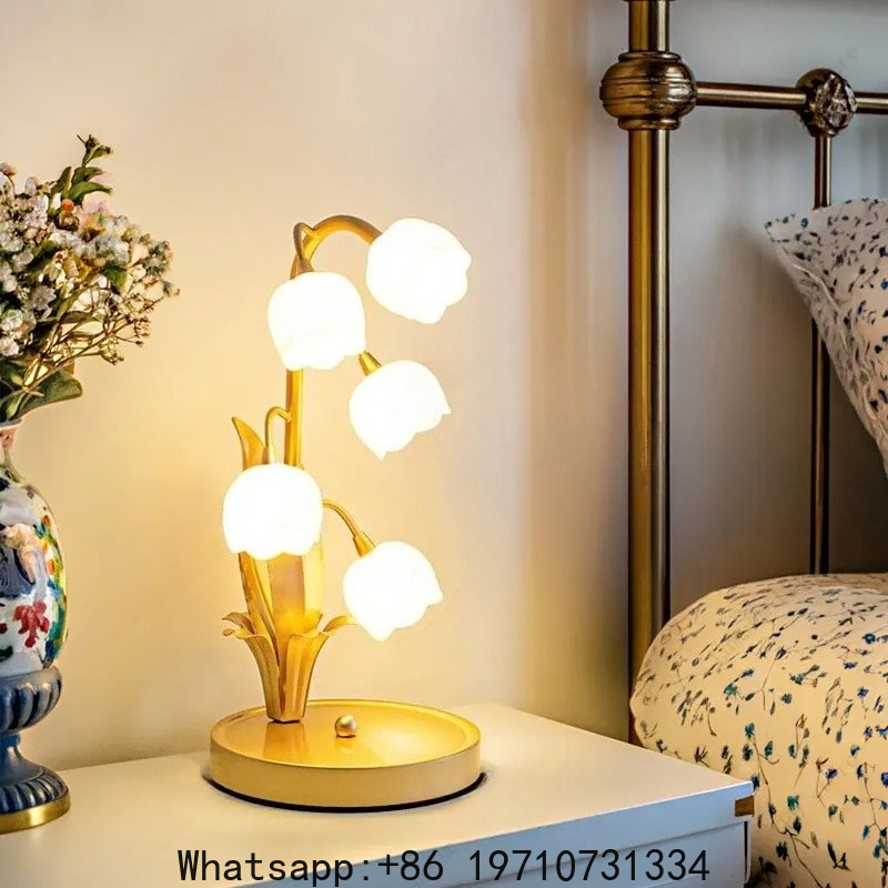 LED Flower Table Lamp Creative - đánh giá và giá Decor Lighting Cy